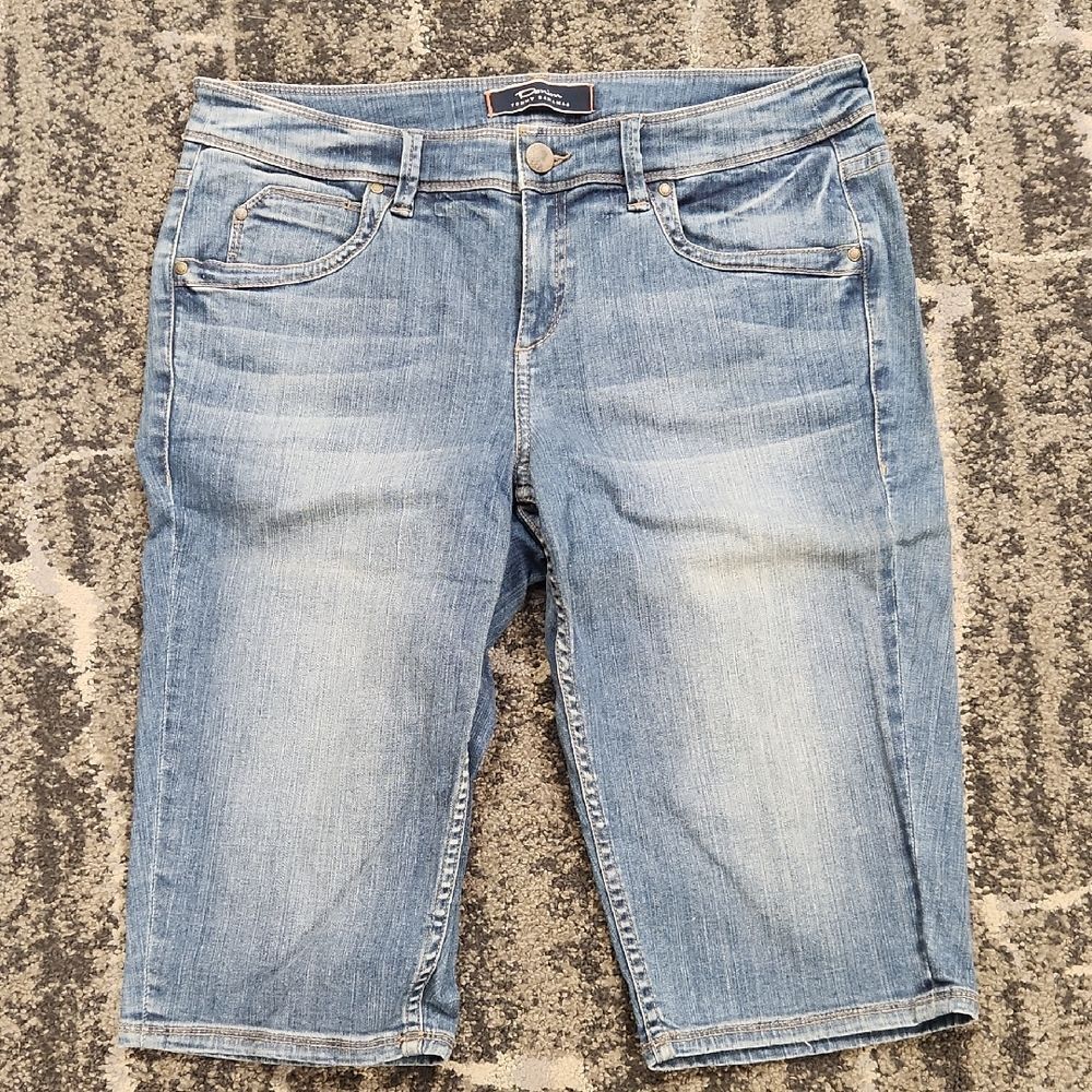 Tommy Bahama Clam Digger Denim Jean Shorts 10